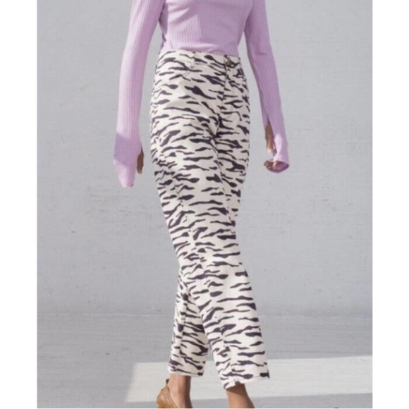 Rejina Pyo Sofia Tiger Print Straight Leg Jeans High Rise UK Size 10 / US Size 6 - Picture 14 of 15